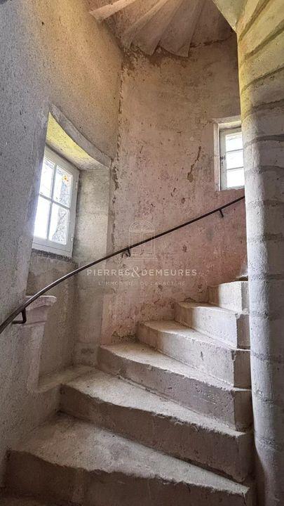 Manoir - 203 m² - 13 pièces