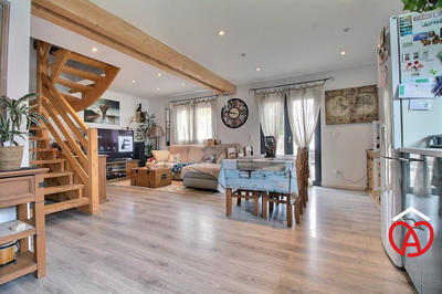 Maison - 106 m² - 5 pièces