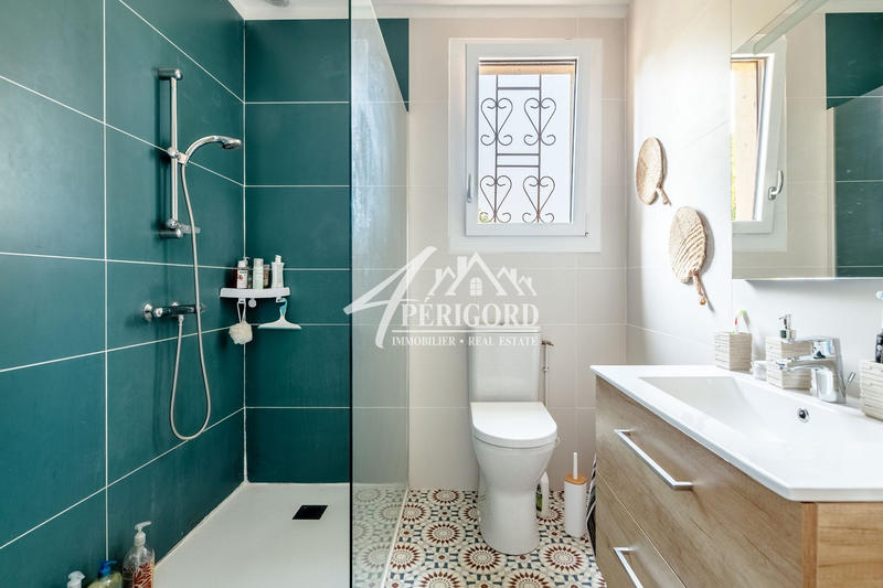 Maison - 96 m² - 5 pièces