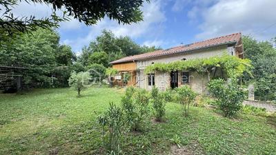 Maison en pierre - 155 m² - 5 pièces