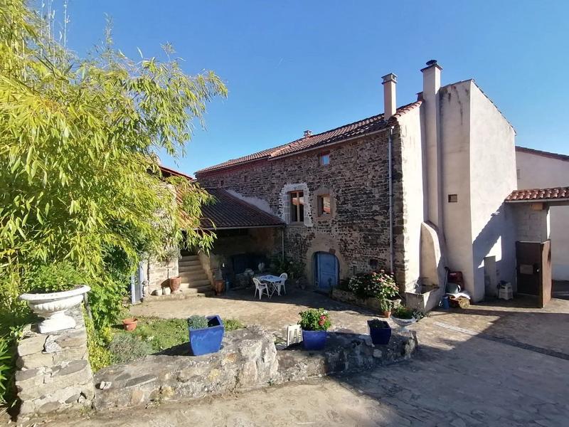 Maison - 172 m² - 8 pièces