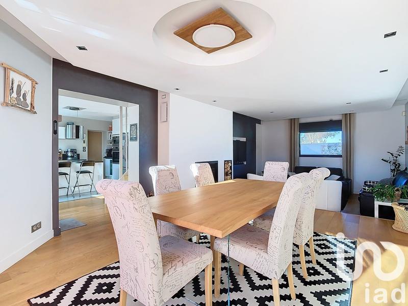 Maison - 136 m² - 6 pièces