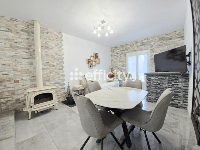 Maison - 123 m² - 5 pièces