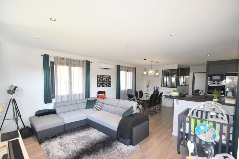 Maison - 120 m² - 5 pièces