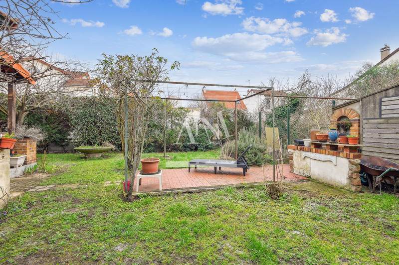 Maison - 115 m² - 6 pièces