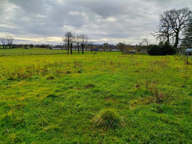 Maison - 251 m² - 5 pièces