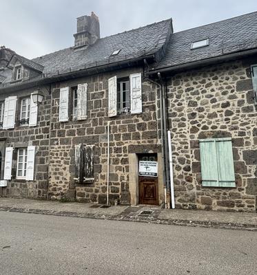 Maison en pierre - 80 m² - 4 pièces