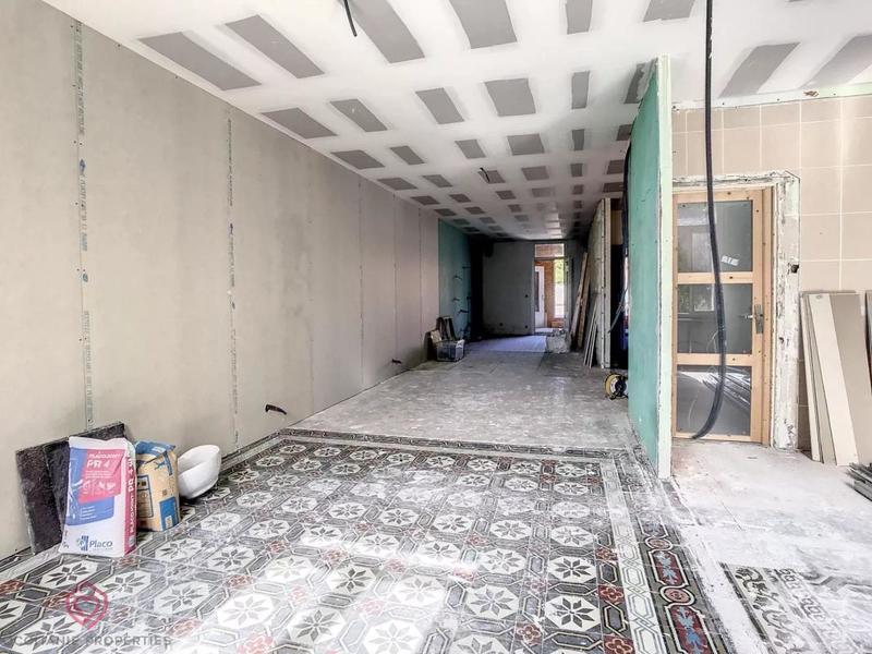 Appartement - 95 m² - 2 pièces