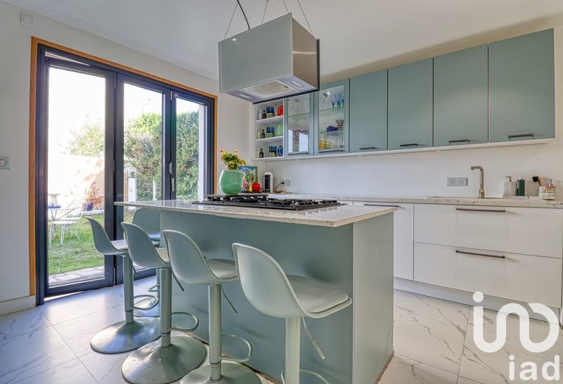 Maison - 170 m² - 5 pièces