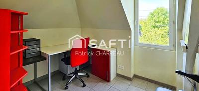 Local commercial - 214 m² - 7 pièces