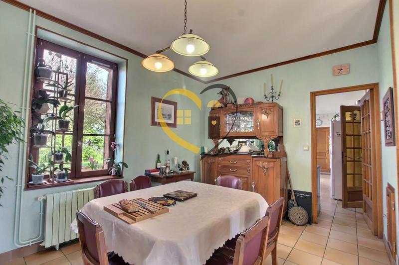Maison - 144 m² - 5 pièces