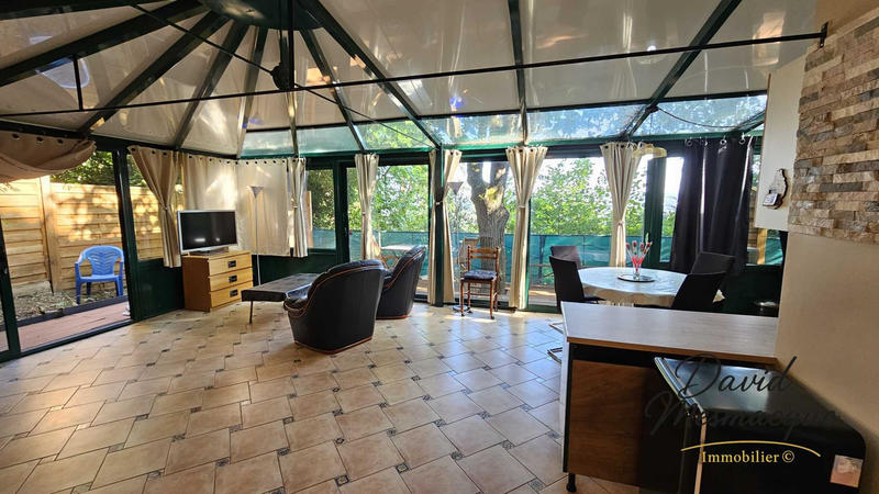 Loft - 54 m² - 1 pièce