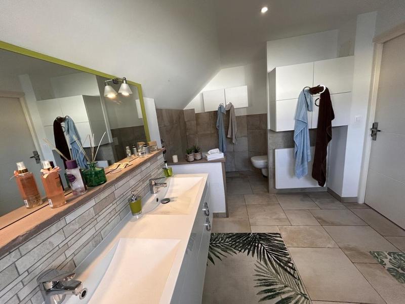 Maison - 191 m² - 5 pièces