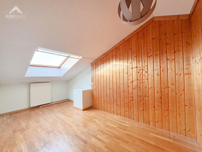 Appartement - 122 m² - 4 pièces