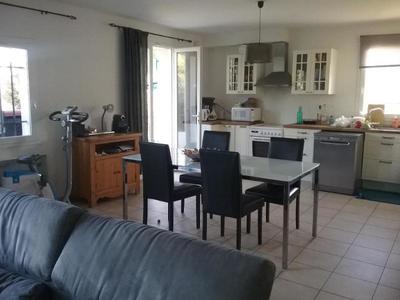 Maison - 100 m² - 4 pièces