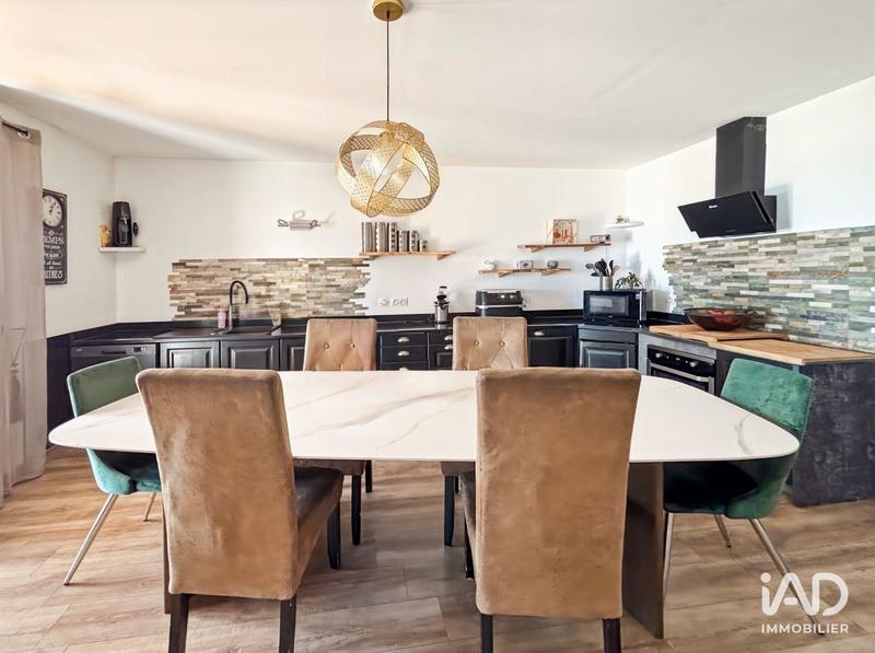 Maison - 184 m² - 5 pièces