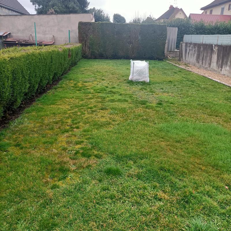 Maison de ville - 100 m² - 8 pièces