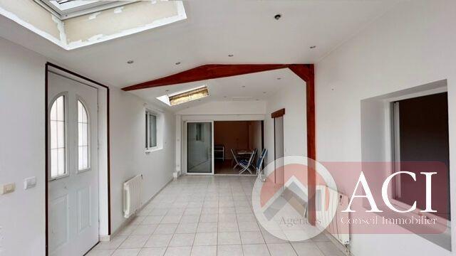 Maison - 70 m² - 4 pièces