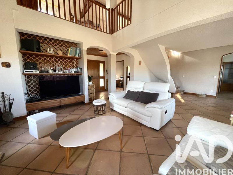 Maison de maîtres - 217 m² - 8 pièces