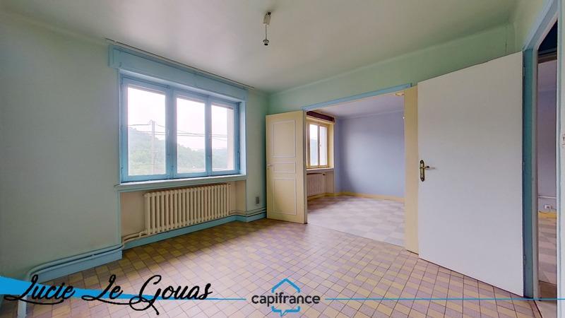 Maison - 218 m² - 11 pièces