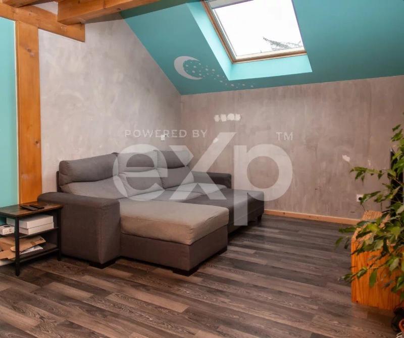 Maison traditionnelle - 144 m² - 5 pièces