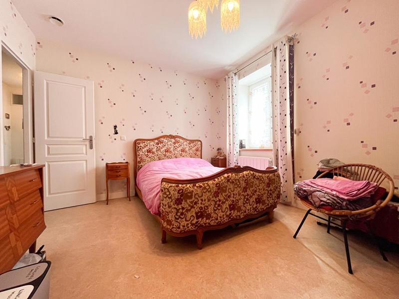 Maison - 92 m² - 5 pièces