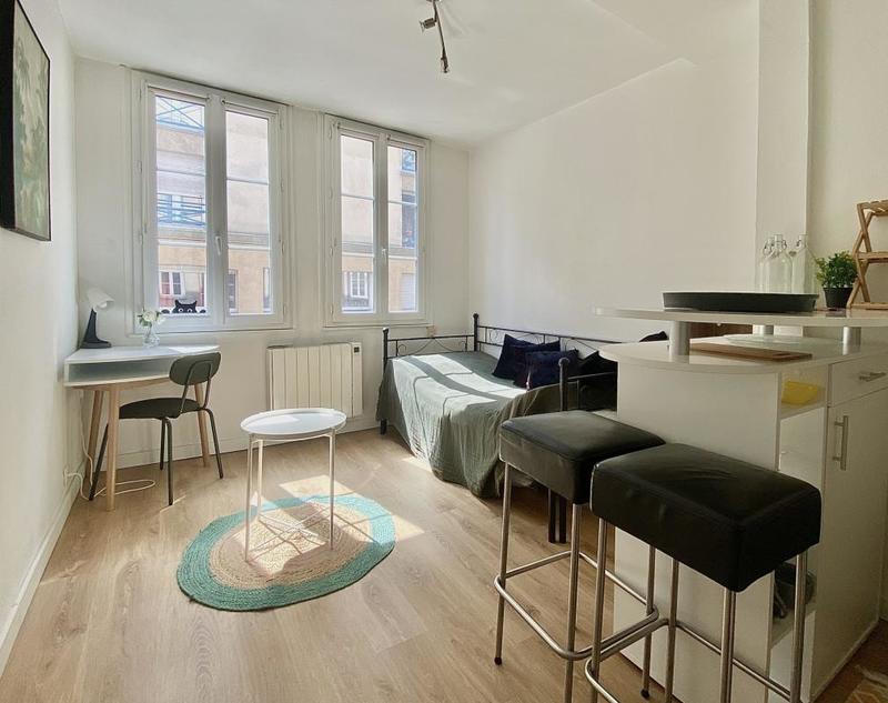 Studio - 17 m² - 1 pièce