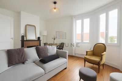 Appartement - 81 m² - 3 pièces