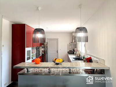 Villa - 144 m² - 5 pièces