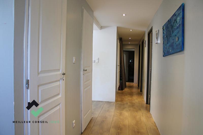 Maison - 177 m² - 6 pièces