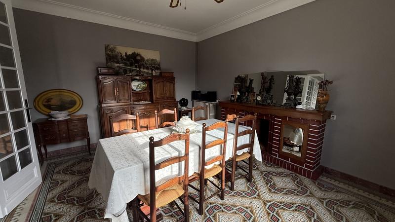 Maison - 144 m² - 7 pièces