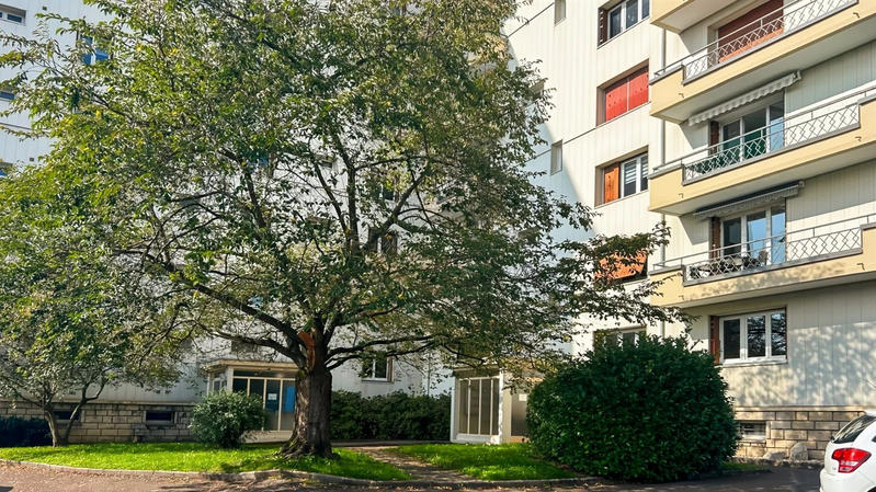 Appartement - 88 m² - 4 pièces