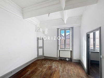 Appartement - 83 m² - 4 pièces