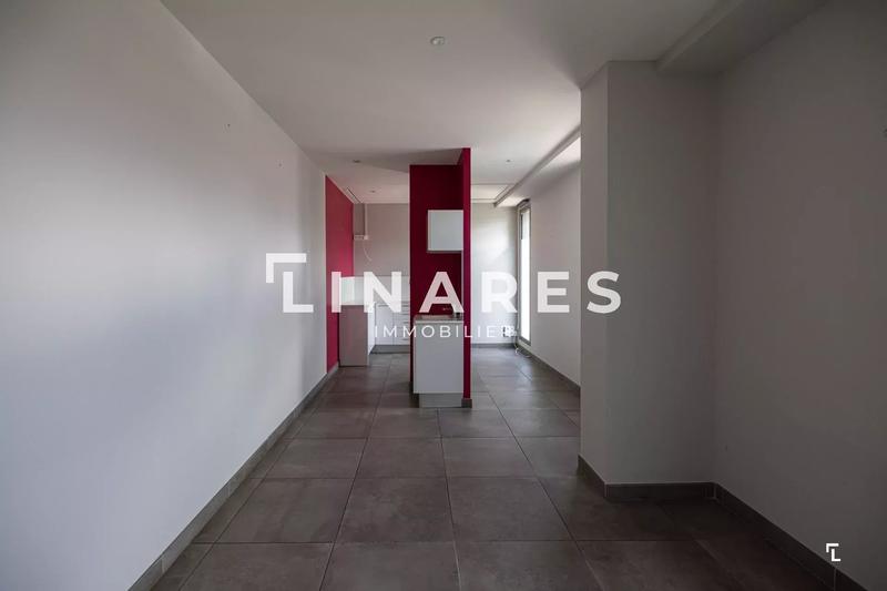 Bureau - 117 m² - 5 pièces