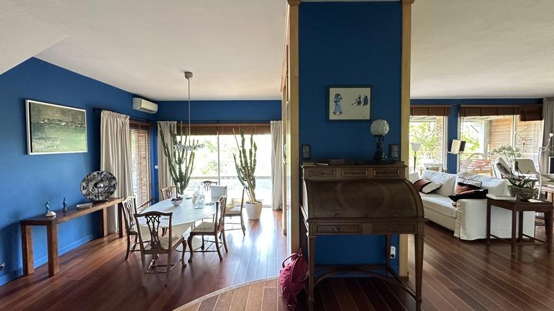 Maison d'architecte - 240 m² - 6 pièces