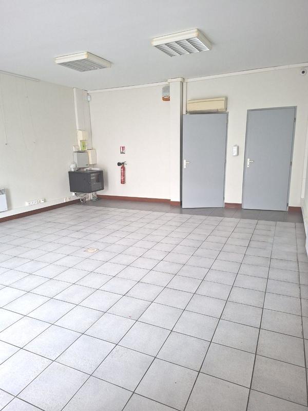 Local d'activités - 50 m² - 1 pièce