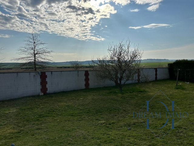 Maison - 151 m² - 7 pièces