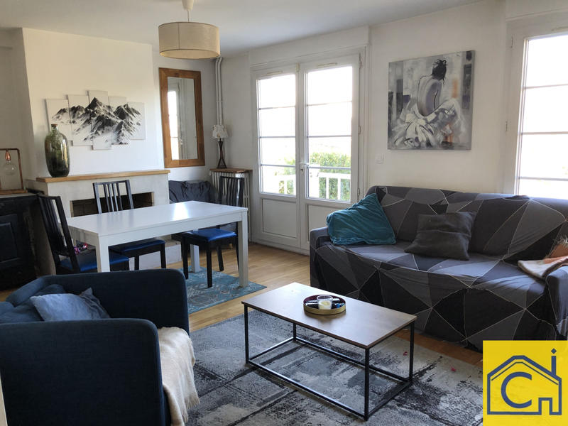 Maison - 100 m² - 6 pièces