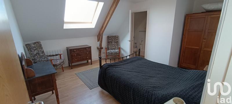 Maison - 277 m² - 11 pièces