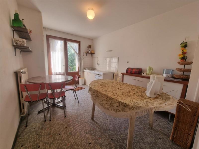 Maison - 175 m² - 6 pièces