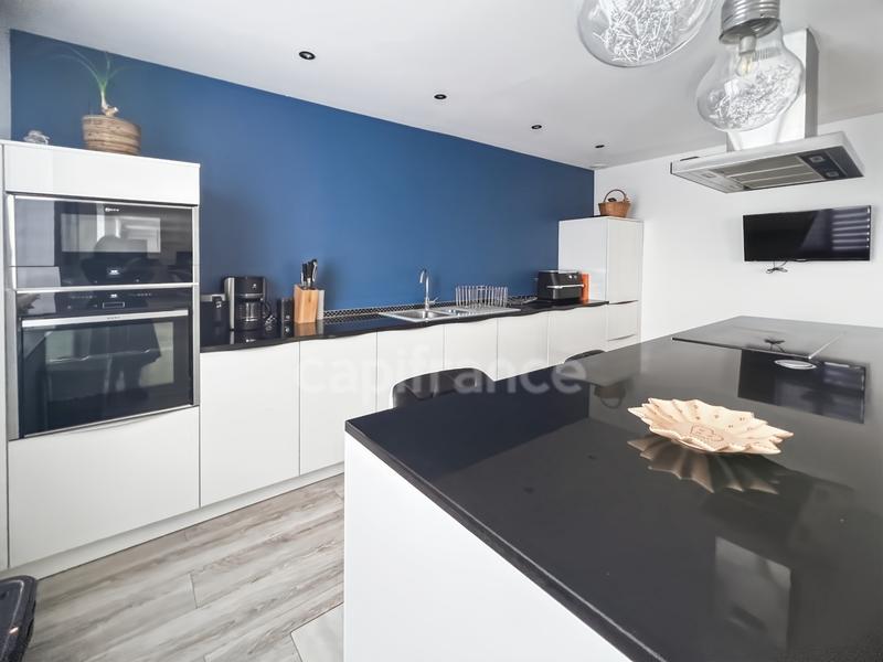 Corps de ferme - 131 m² - 6 pièces