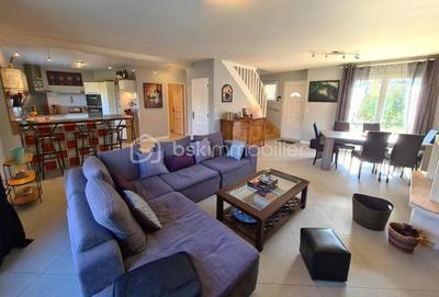 Maison - 125 m² - 6 pièces