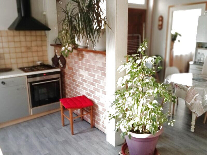 Maison - 80 m² - 4 pièces