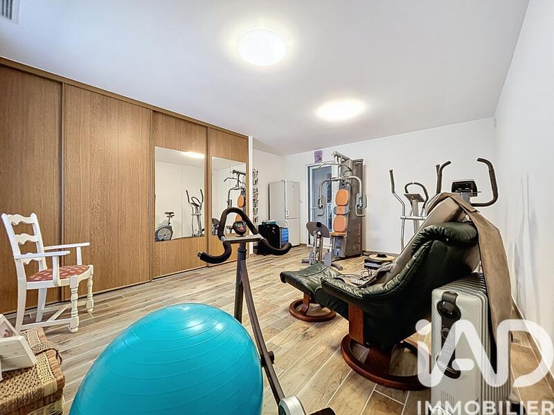 Maison - 146 m² - 5 pièces