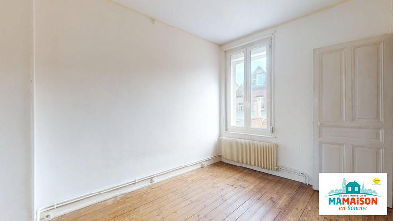 Maison - 75 m² - 5 pièces