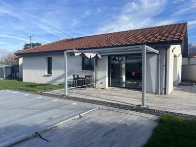 Maison - 115 m² - 6 pièces