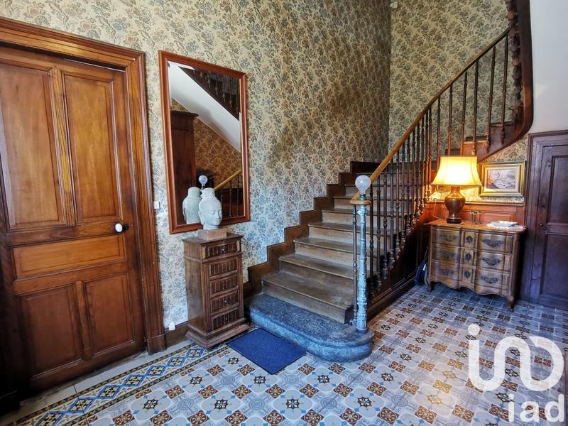 Maison - 322 m² - 10 pièces