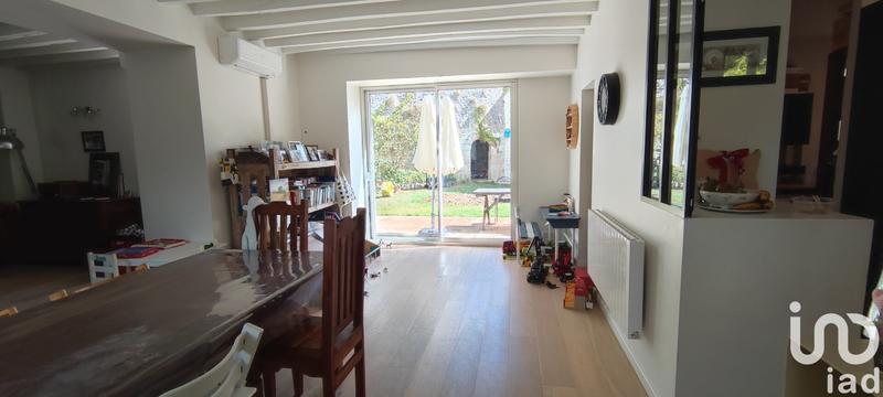 Maison - 267 m² - 8 pièces
