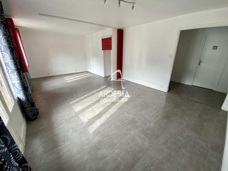 Appartement - 76 m² - 3 pièces