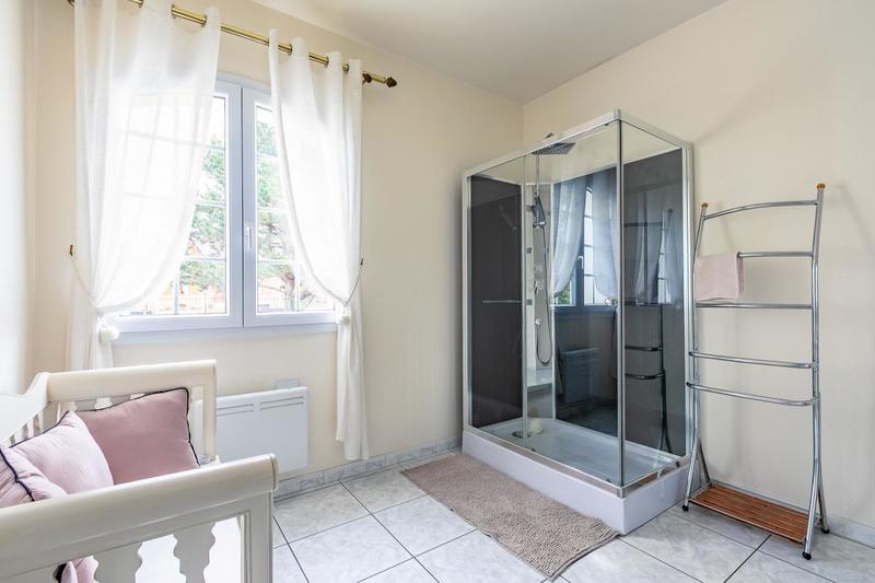 Maison - 170 m² - 4 pièces